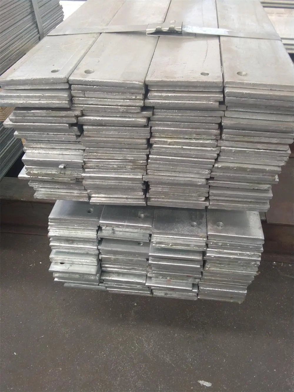 Galvanized Steel Flat Bar Retaining Wall Post